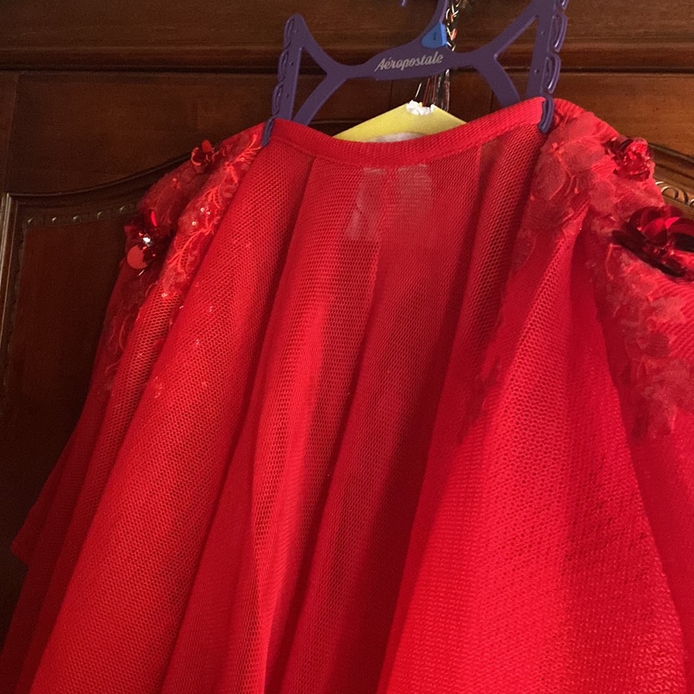 Red custom made dress its two pieces you can wear it alone or with over skirt. - Picture 4 of 8